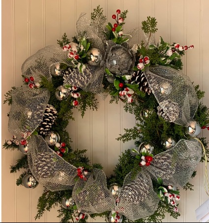 Christmas wreath (artificial) 