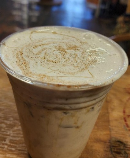 Cinnamon Roll Latte Cinnamon Roll Latte
