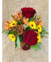 Cinnamon & Sunflowers Fresh Vase Arrangement
