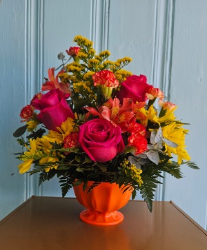 CITRUS LEMONADE FLOWER ARRANGEMENT