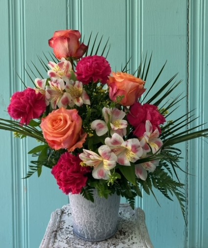 CITRUS SPLASH FLOWER ARRANGEMENT