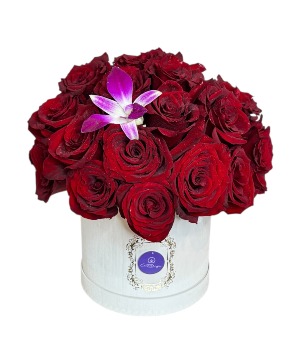 Lilie's Roses Hat Box love & romance