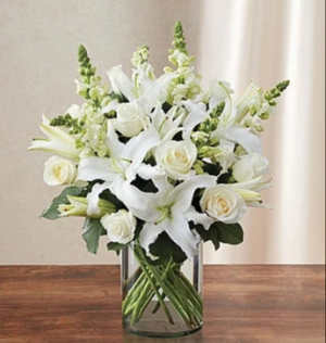 Classic All White Arrangement in Orlando, FL | Artistic East Orlando Florist Classic All White Arrangement in Orlando, FL | Artistic East Orlando Florist