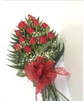 Classic beautiful red rose bouquet 