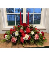 Classic Christmas Centerpiece 