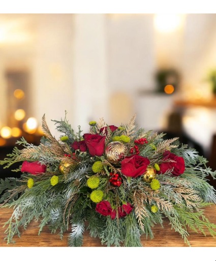Classic Christmas Centerpiece Vase Arrangement