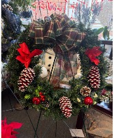 Classic Christmas Pinecone Wreath