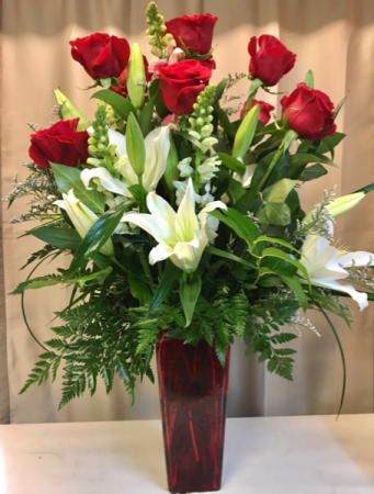 Classic Divine Heart Rose Bouquet in Edgewood, TX | Angelic Garden Florist