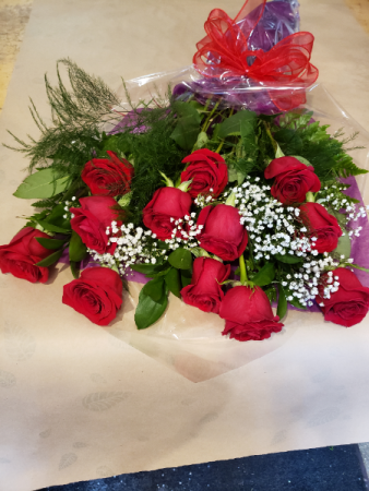 Classic dozen red roses Bouquet