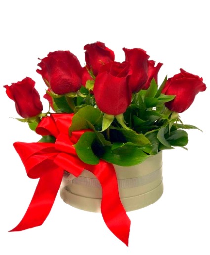 CLASSIC DOZEN RED ROSES IN A BOX  VALENTINE'S DAY SPECIAL