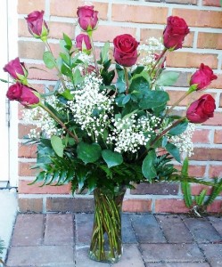 Classic Dozen Red Roses Vase