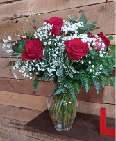 Classic Dozen Roses 