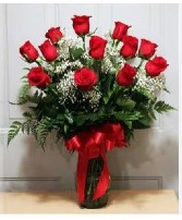 Classic Dozen Roses  