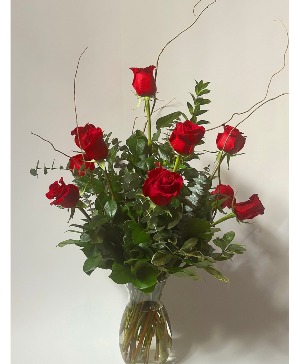 Classic Dozen Roses  