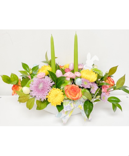 Classic Easter Centrepiece