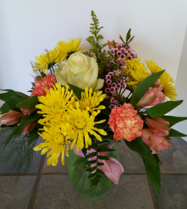 Classic Garden Vase Traditional