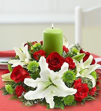 Classic Holiday Centerpiece