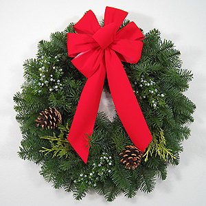 Classic Holiday Wreath Classic Holiday Wreath