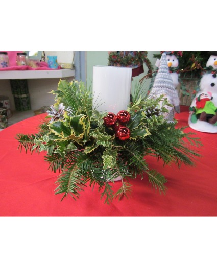 Classic Holly Centerpiece centerpiece