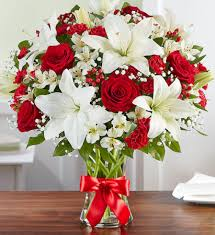 classic love red roses and white lilies