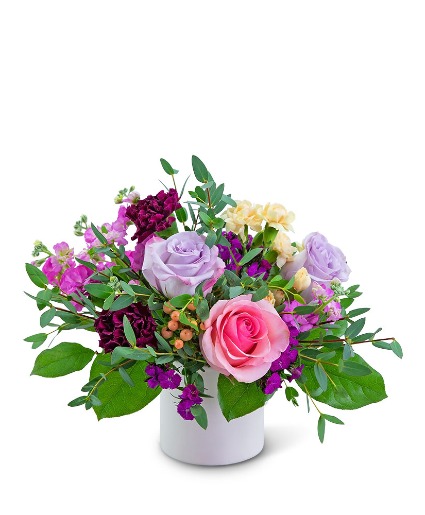 Classic Manhattan Flower Arrangement