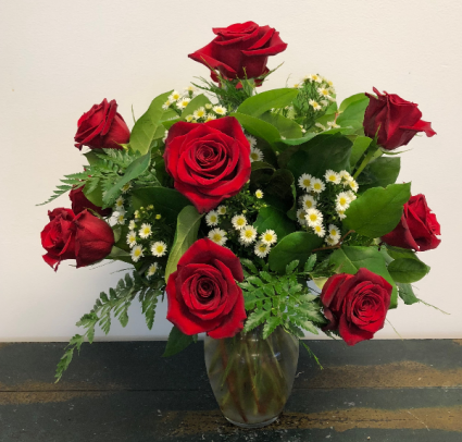 Classic Dozen Red Roses Vase Arrangement