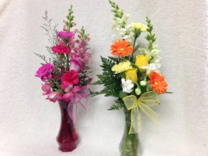 Classic Vase Arrangement  mixed flowers in glass vase 