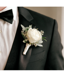 Classic White Boutonniere 