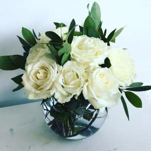 Classic white rose bowl Vase arrangement
