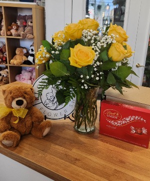 Classic Colored Rose Chocolates and a Bear RCB Roses