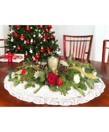 Classy Christmas  in Vermillion, SD | Pied Piper Vermillion Flowers & Gifts