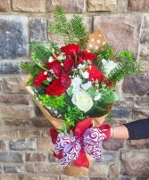 CLASSY CHRISTMAS WRAPPED Bouquet