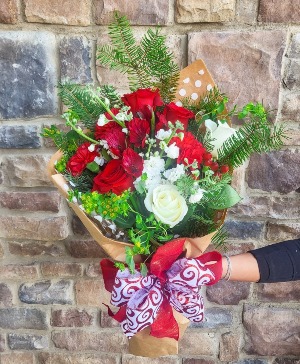 CLASSY CHRISTMAS WRAPPED Bouquet