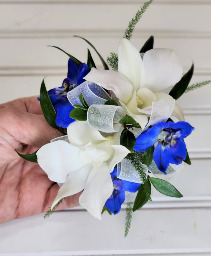 CLEAR BLUE Corsage