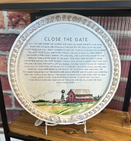 Close The Gate Beaded Sign