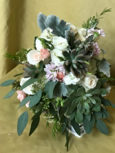 Clutch Bouquet 