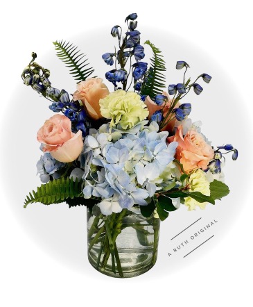 Coastal vibes A Ruth Original in Beaufort, SC | Smiling Petals Flower Shop