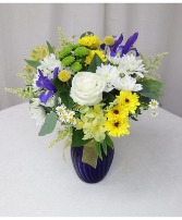 Cobalt Beauty Flowers may slightly vary