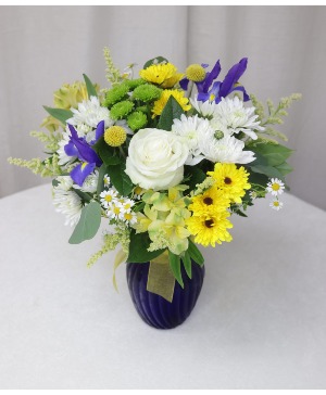 Cobalt Beauty Flowers may slightly vary