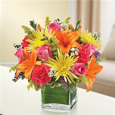 Color Burst Arrangement in cube