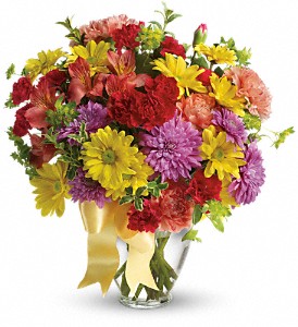 Color Me Yours Bouquet        TEV31-7 Vase Arrangement 