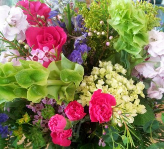 Make Someone Smile Vase arrangement in Northport, NY | Hengstenberg's Florist