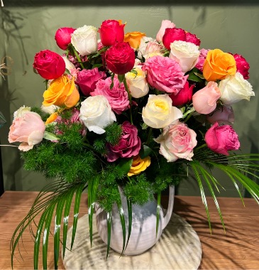 Colorful Garden Roses (80 stames)  in Orinda, CA | SaraBella flower shoppe
