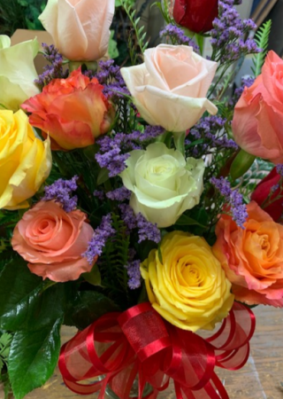 Colorful Rose Mix  in Tishomingo, OK | Willow & Company Flower Shop