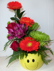 Colourful Cheer Ceramic Happy Face in Port Stanley, ON | Flowers By Rosita