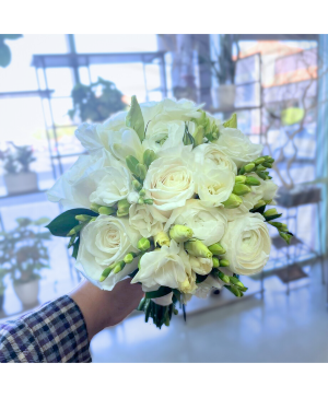 Compact Round  Bridal Bouquet