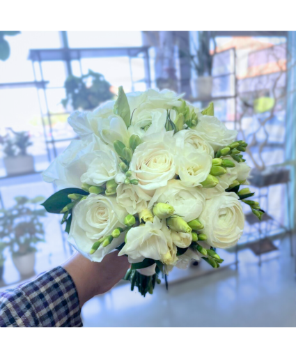 Compact Round  Bridal Bouquet