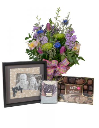 Complete Best Mom Ever Package Mothers Day Assortment in Spanish Fork, UT | 3C Floral