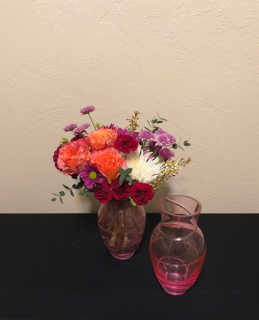 Confetti Keepsake Vase Arrangement