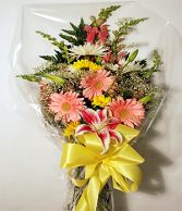  Mixed Flower Bouquet Presentation Bouquet